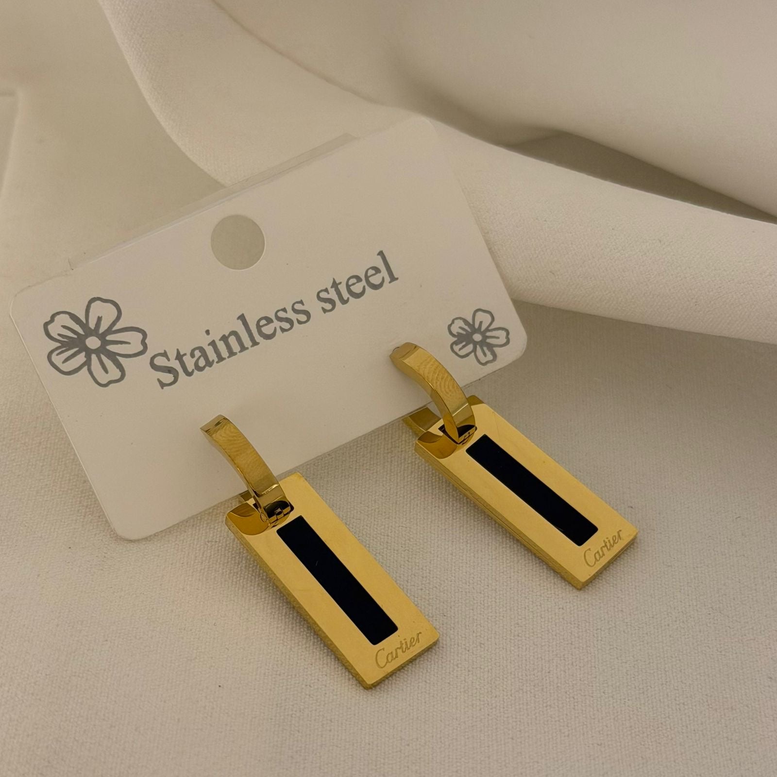 Cartier Earrings Black and Gold